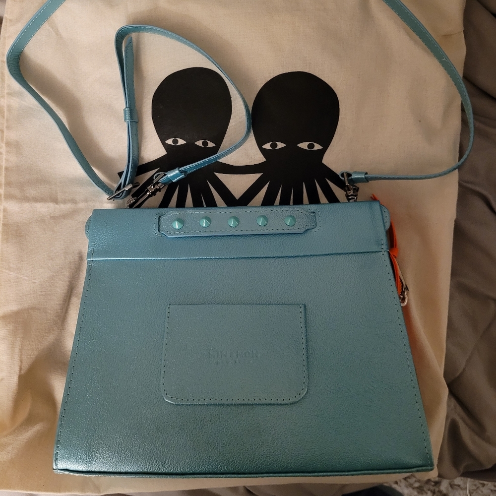 Min and Mon bag